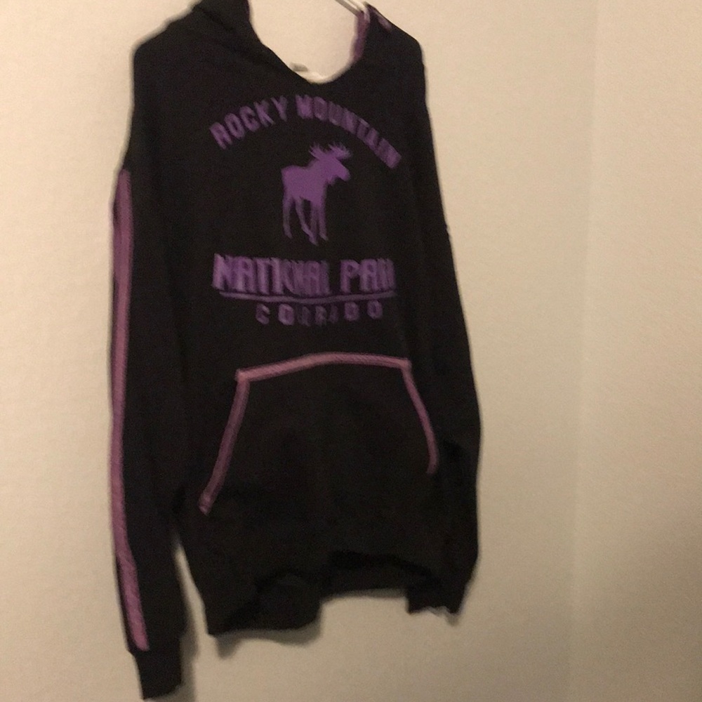 Rocky Mountain national Park black sweatshirt